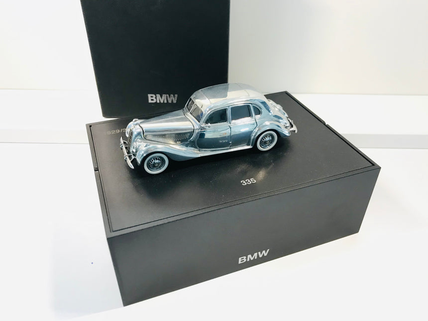 BMW 335 Metal collectior's model 1:43