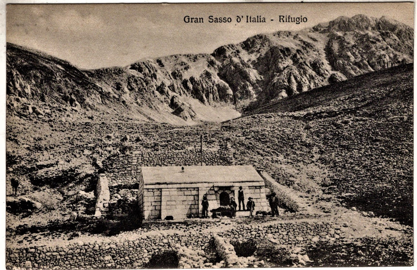Cartolina antica Aquila Gran Sasso d Italia rifugio