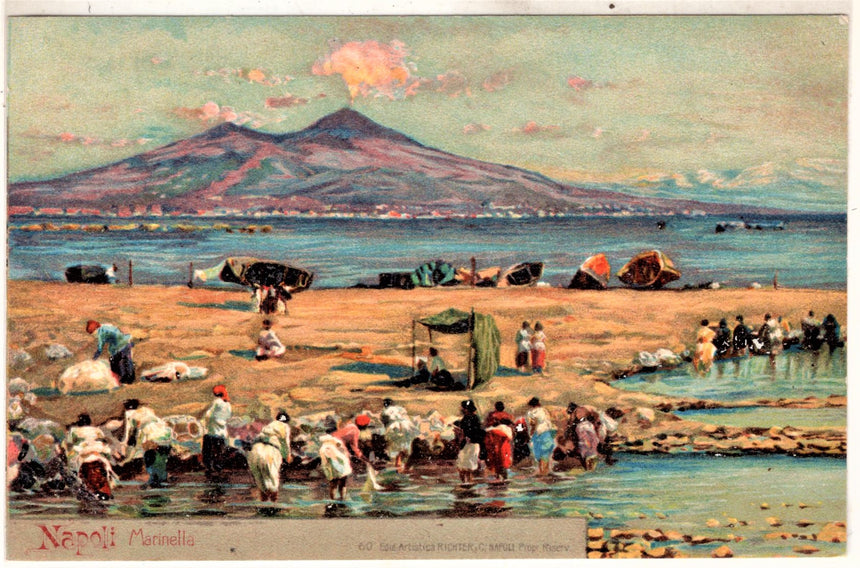 Cartolina antica Napoli Marinella lavandaie e Vesuvio