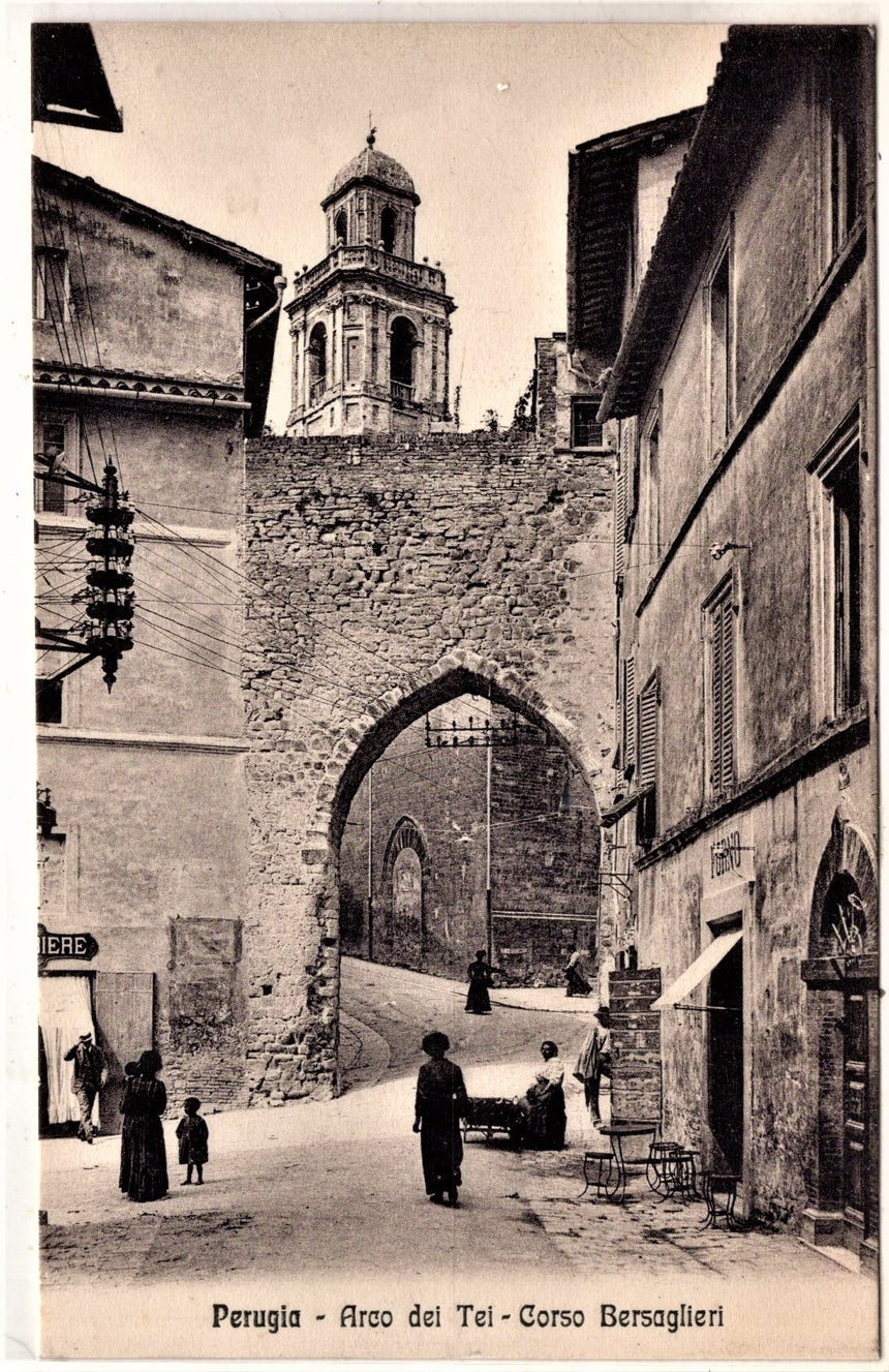 Cartolina antica Perugia arco dei Tei Corso Bersaglieri