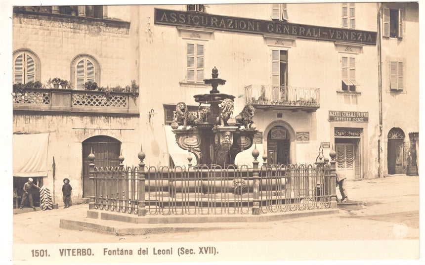 Cartolina antica Viterbo fotografia della fontana dei Leoni N.P.G.