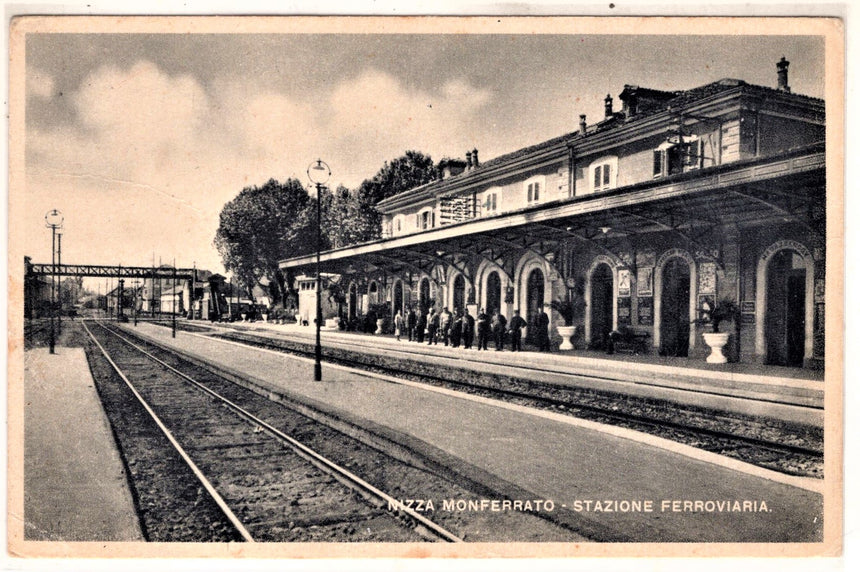 Cartolina antica Nizza Monferrato la stazione