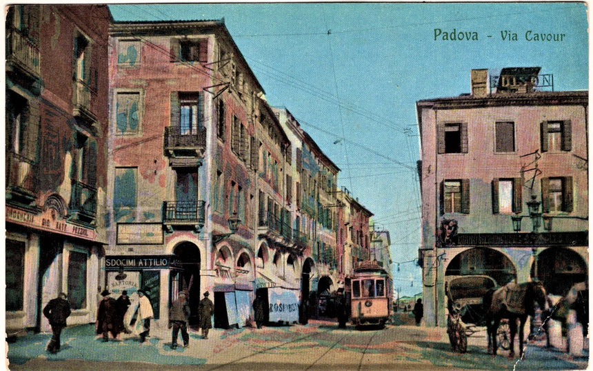Cartolina antica Padova via Cavour