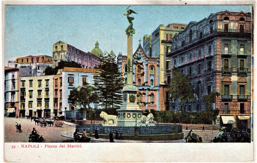 Cartolina antica Napoli piazza dei Martiri