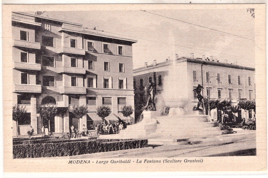 Cartolina antica Modena largo Garibaldi