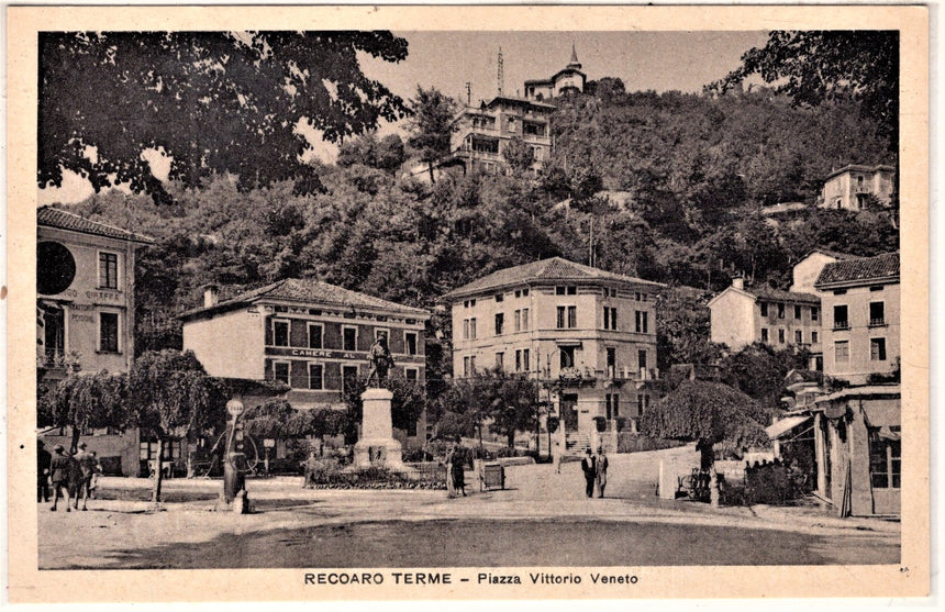 Cartolina antica Recoaro Terme piazza V.Emanuele