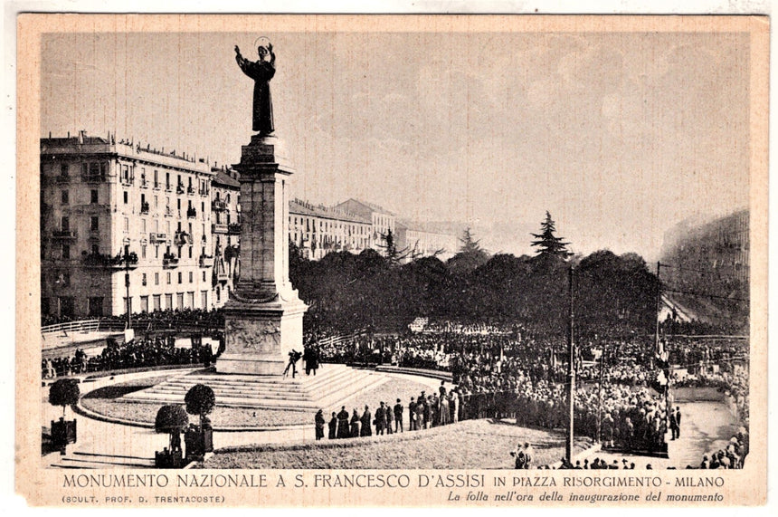 Cartolina antica Milano Monumento a S.Francesco la folla al giorno dell inaugurazione