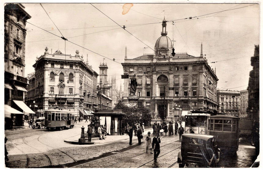 Cartolina antica Milano piazza Cordusio