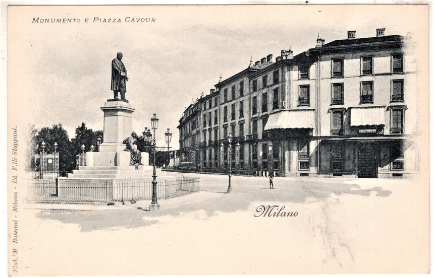 Cartolina antica Milano monumento e piazza Cavour