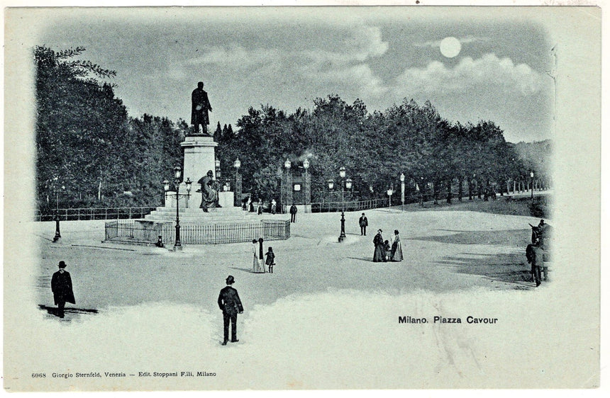 Cartolina antica Milano piazza Cavour