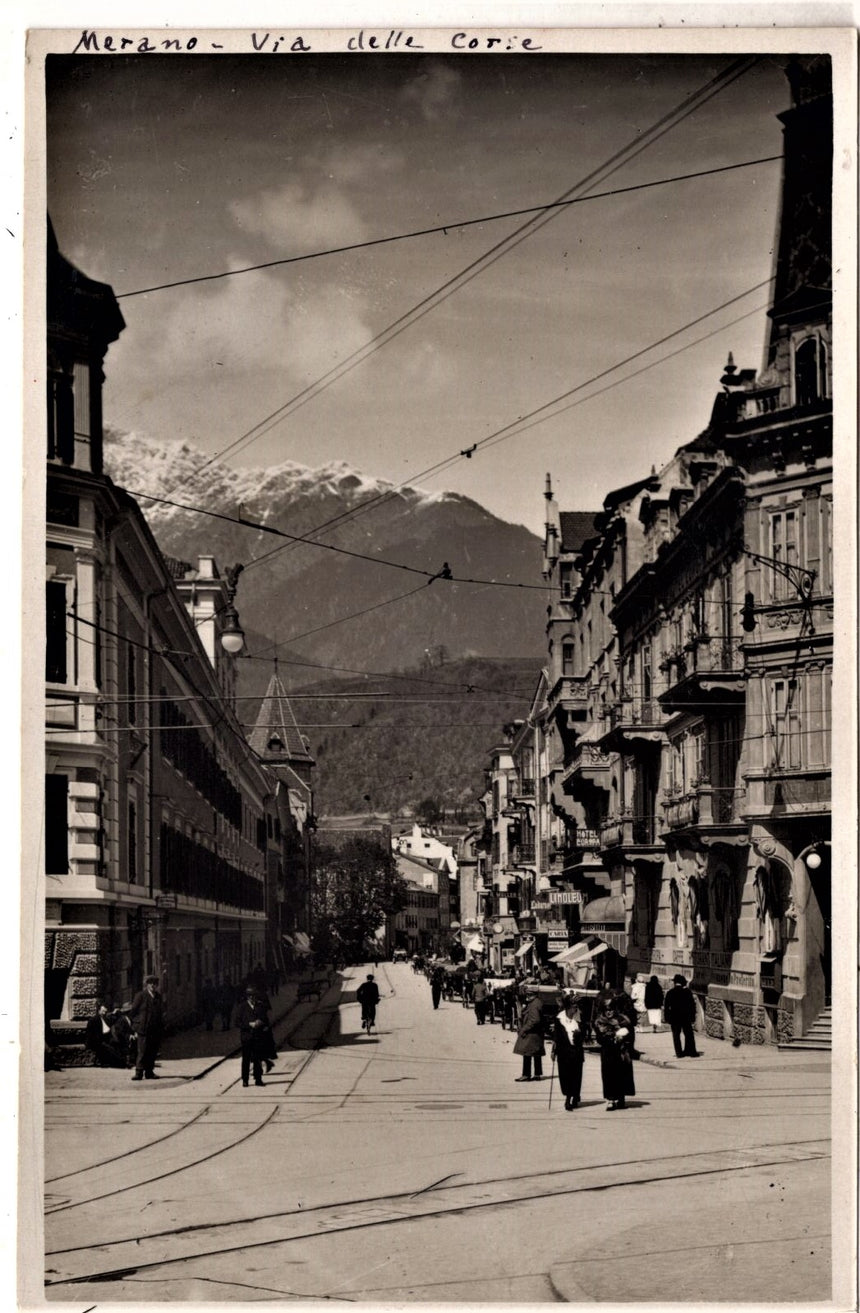 Cartolina antica Merano via delle Corse