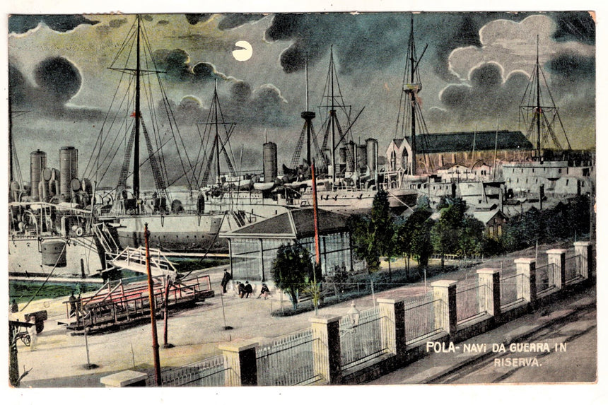 Cartolina antica Pola Croazia navi da guerra in riserva