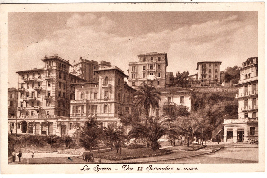 Cartolina antica La Spezia via XX settembre