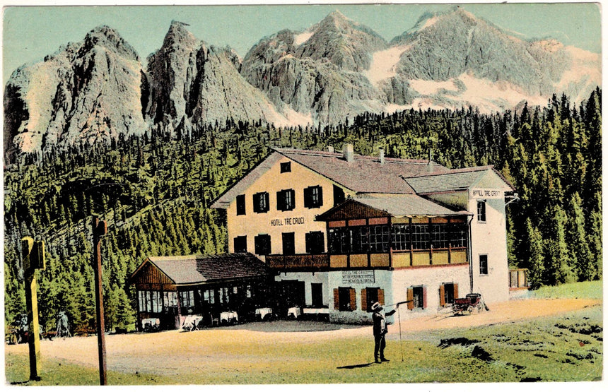 Sudtirol Alto Adige Hotel tre Croci con monti Marcora e Faloria