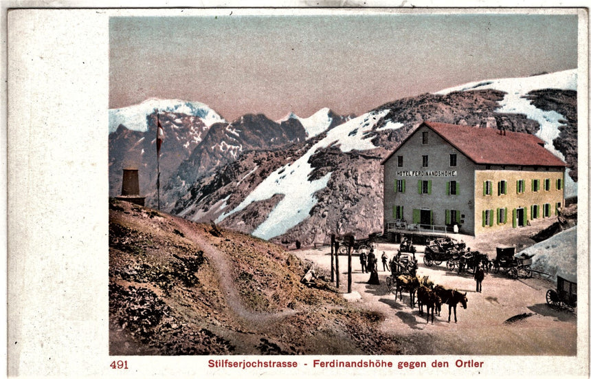 Sudtirol Alto Adige Stilfsejochstrasse Ferdinandshohe gegen den Ortles