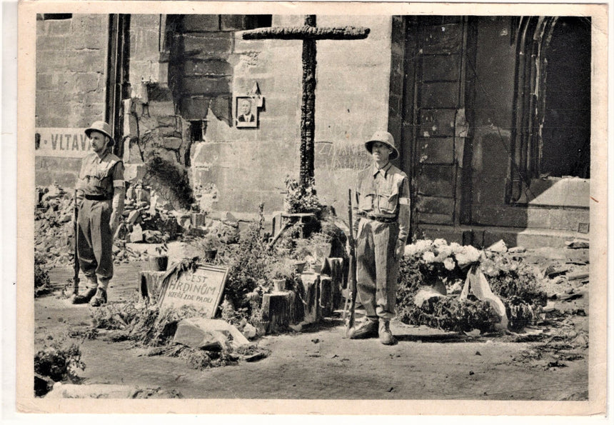 Cartolina Militare Seconda Guerra Mondiale Symbolicky hrob cèskych | Collezionissimo