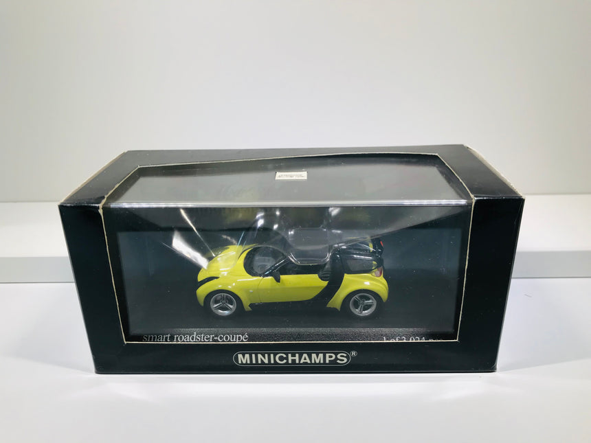 Minichamps Smart Roadster-Coupè 2003 yellow 1:43 - 400 032120