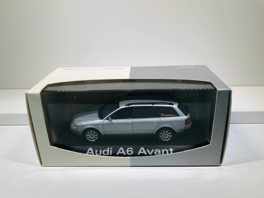 Minichamps Audi A6 Avant light siver 1:43 - 5019806213