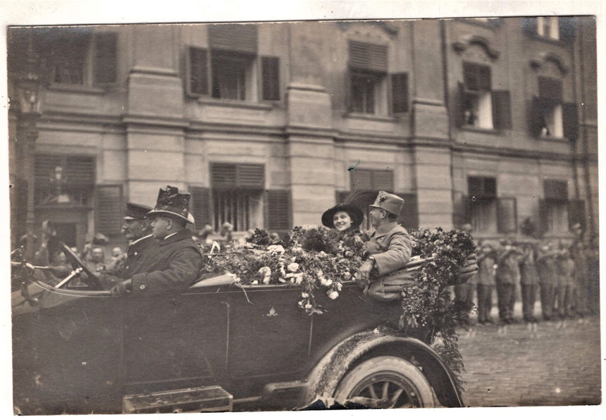 Cartolina antica Parata militare a Innsbruck