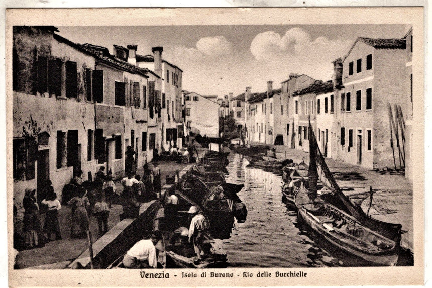 Cartolina antica Venezia isola di Burano Rio delle Burchielle