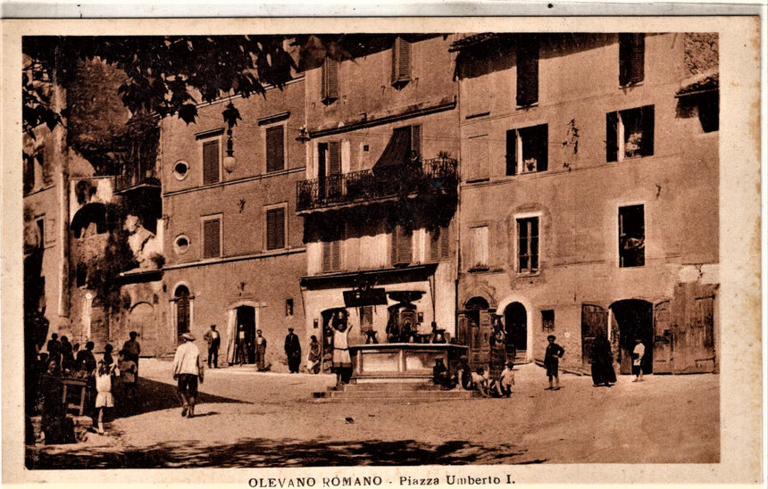 Cartolina antica Roma Olevano Romano piazza Umberto I