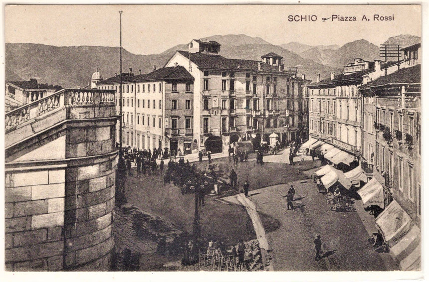 Cartolina antica Schio piazza A.Rossi