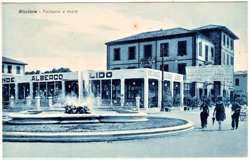 Cartolina antica Riccione fontana a mare albergo Lido