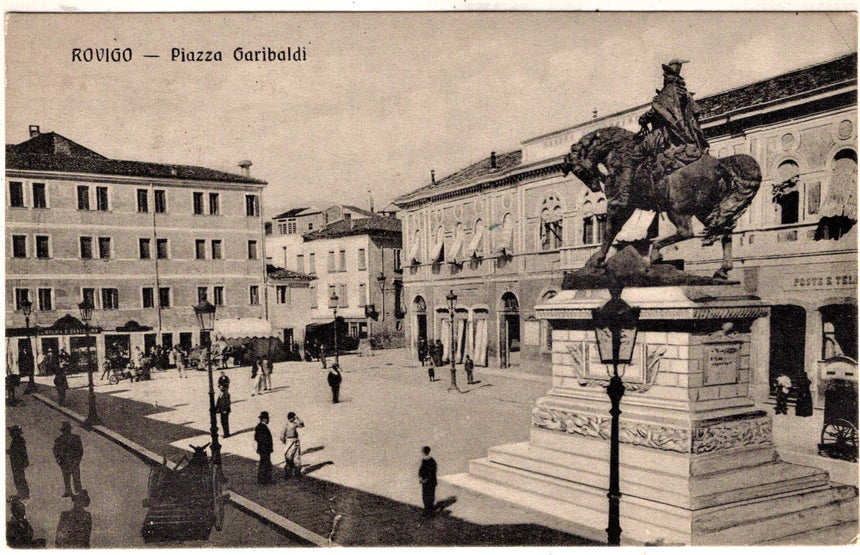 Cartolina antica Rovigo Piazza Garibaldi