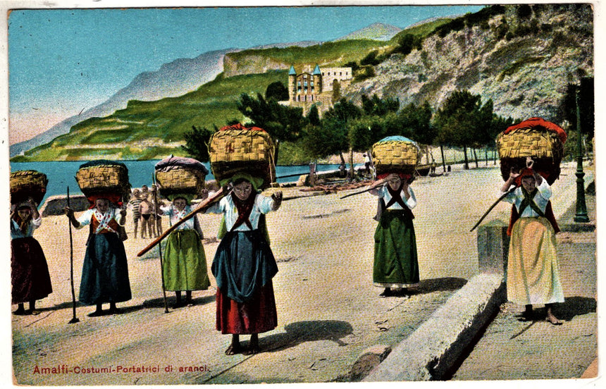 Cartolina antica Amalfi costumi portatrici di aranci
