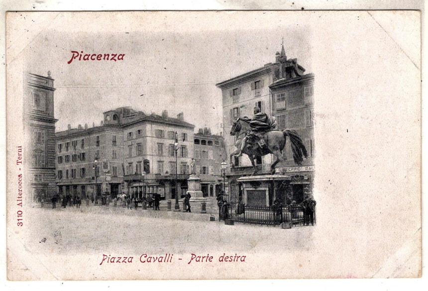 Cartolina antica Piacenza Piazza Cavalli e monumento a R. Farnese parte destra