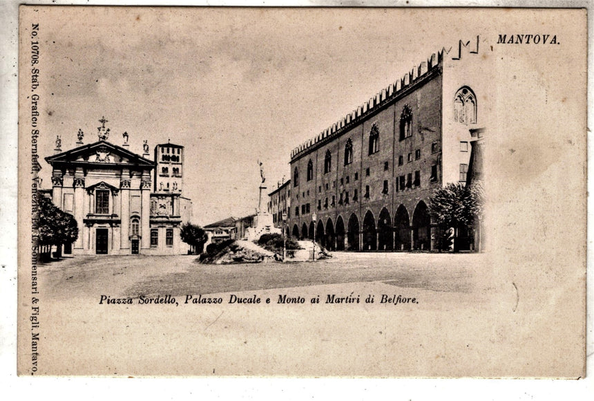 Cartolina antica Mantova piazza Sardello palazzo Ducale e monumento