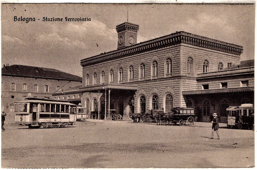 Cartolina antica Bologna la Stazione Ferroviaria