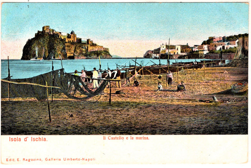 Cartolina antica Isola d Ischia il castello e la marina