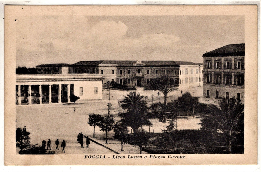Cartolina antica Foggia Liceo Lanza e piazza Cavour