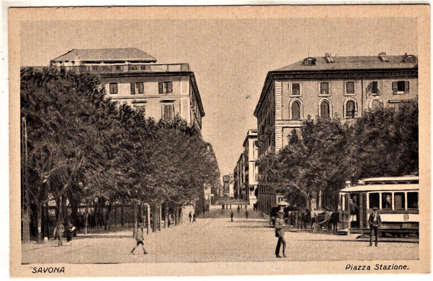 Cartolina antica Savona Piazza stazione