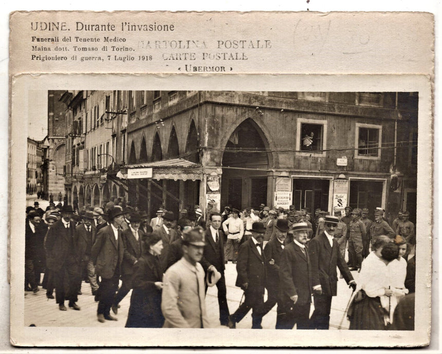 Cartolina antica Udine funerali del tenente medico Maina di Torino 1918