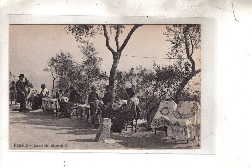 Cartolina antica Rapallo lavoratrici di merletti al tombolo