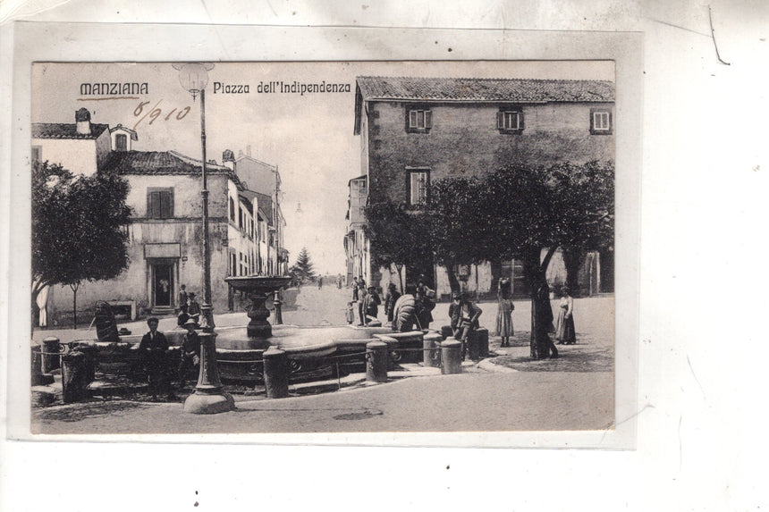 Cartolina antica Manziana piazza Indipendenza Roma