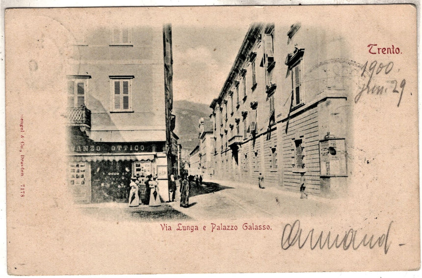 Cartolina antica Trento via Lunga e palazzo Galasso ottica Vanzo