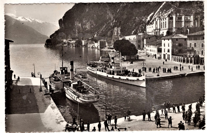 Cartolina antica Trento Riva Garda vaporetti in porto