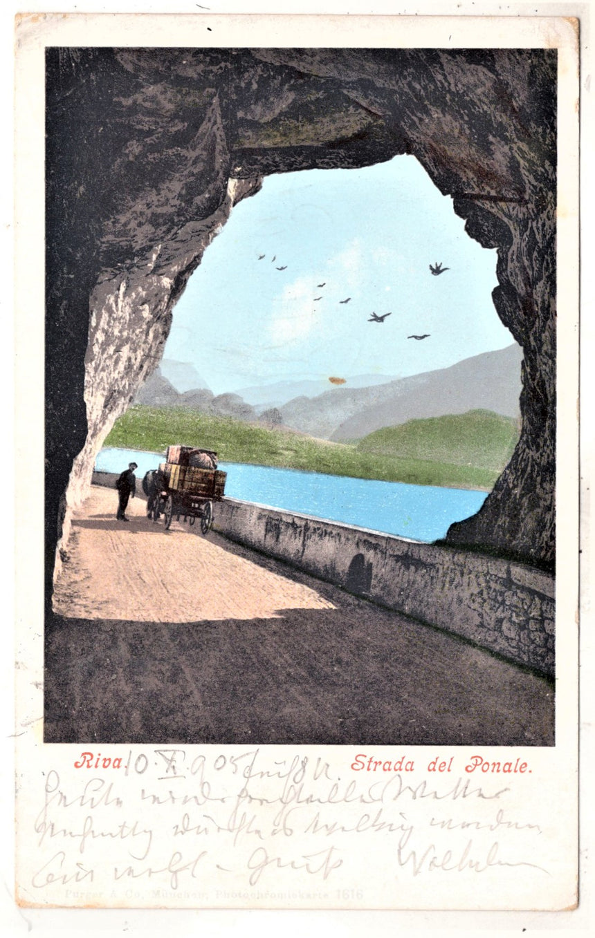 Cartolina antica Riva Garda Trento strada