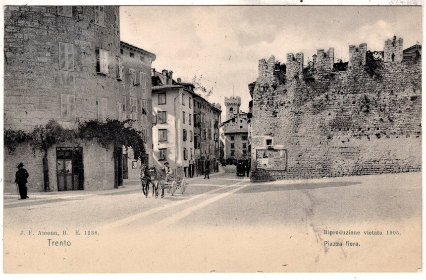 Cartolina antica Trento piazza Fiera