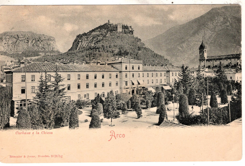 Cartolina antica Arco Trento Curhaus e la Chiesa