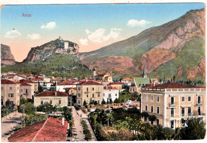 Cartolina antica Arco Trento panorama e trattoria alla stazione