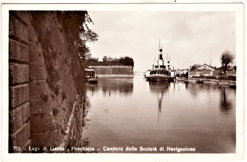 Cartolina antica Peschiera del Garda cantiere società di navigazione