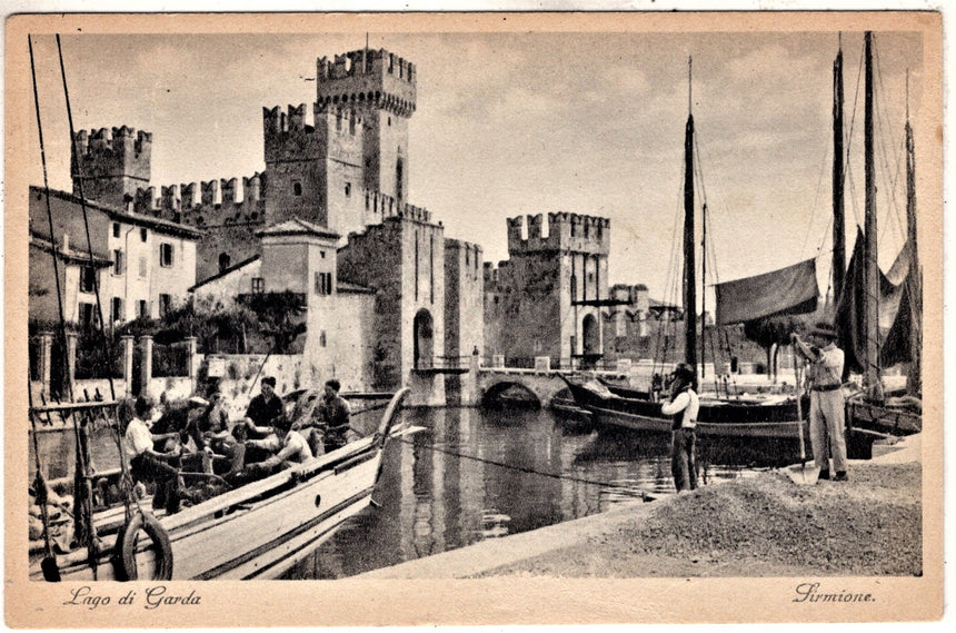 Cartolina antica Sirmione lago di Garda pescatori