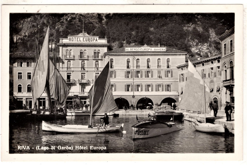 Cartolina antica Riva di Trento lago del Garda il porto e hotel Europa