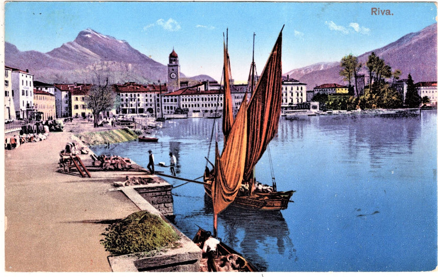 Cartolina antica Riva di Trento lago di Garda panorama lungolago