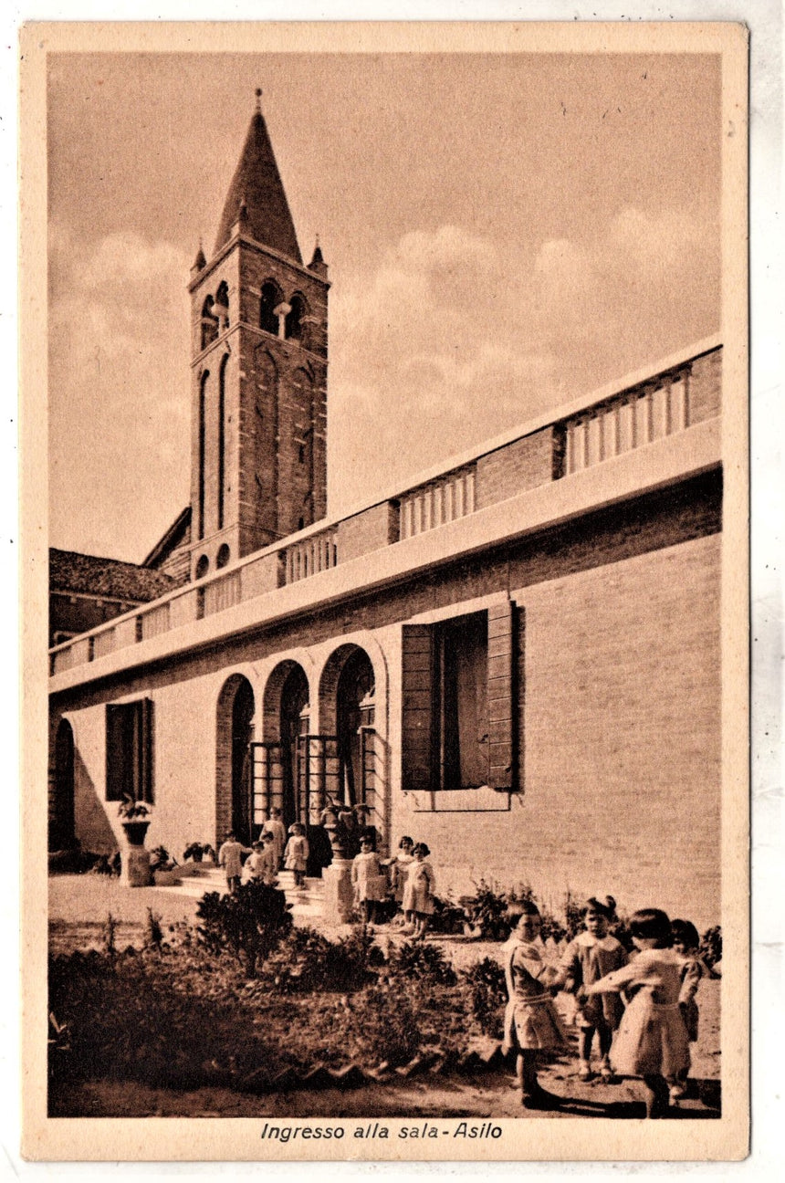 Cartolina antica Venezia Collegio Canossiano ingresso alla sala asilo