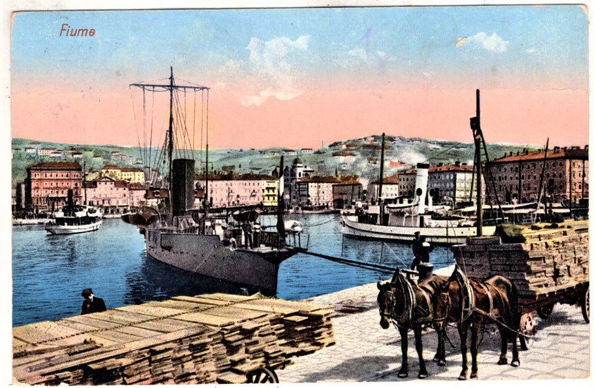 Cartolina antica Fiume il porto